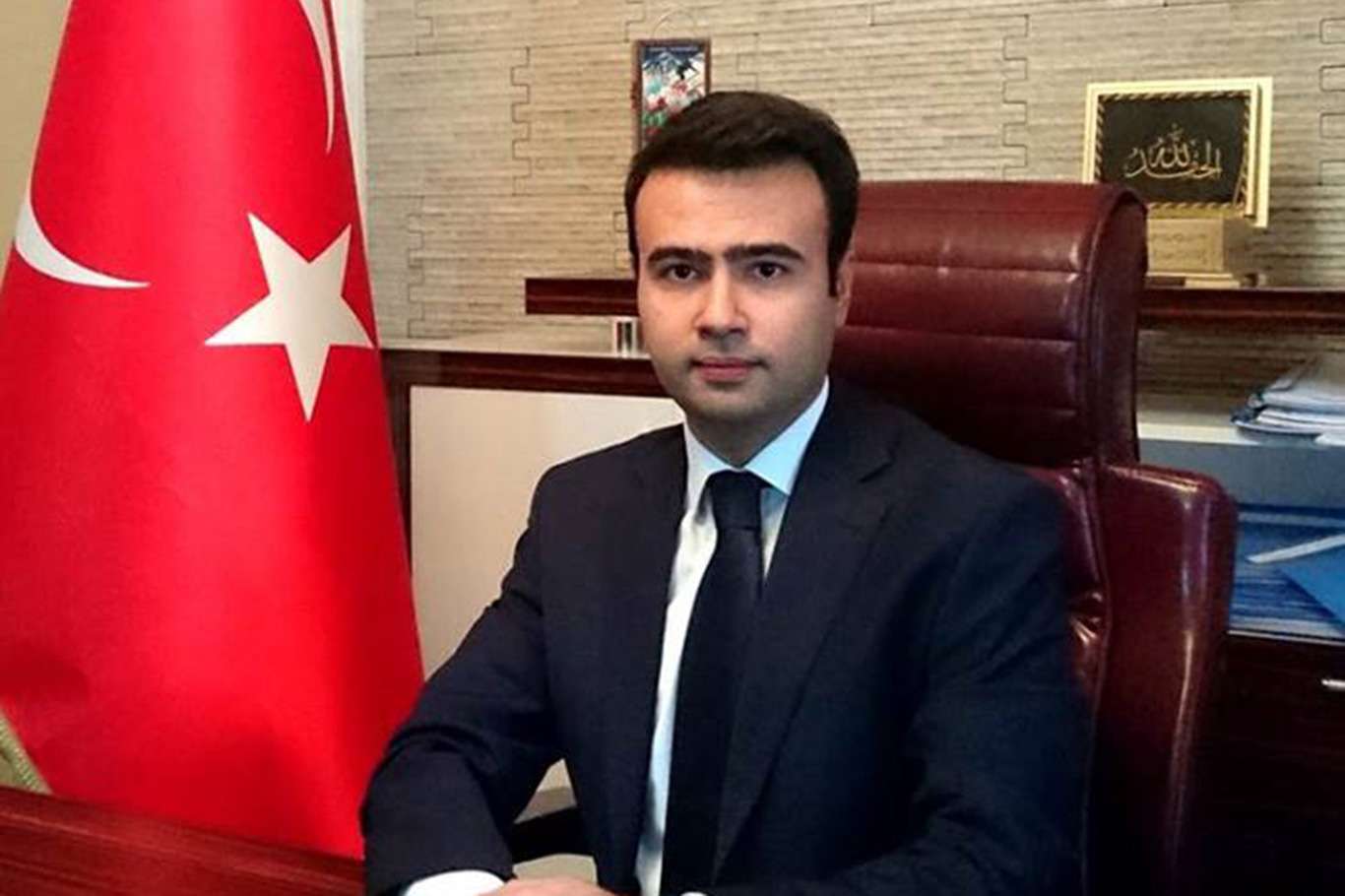 Yeni atanan Mut Kaymakamı Bingöl görevine başladı Yeni atanan Mut Kaymakamı Bingöl görevine başladı
